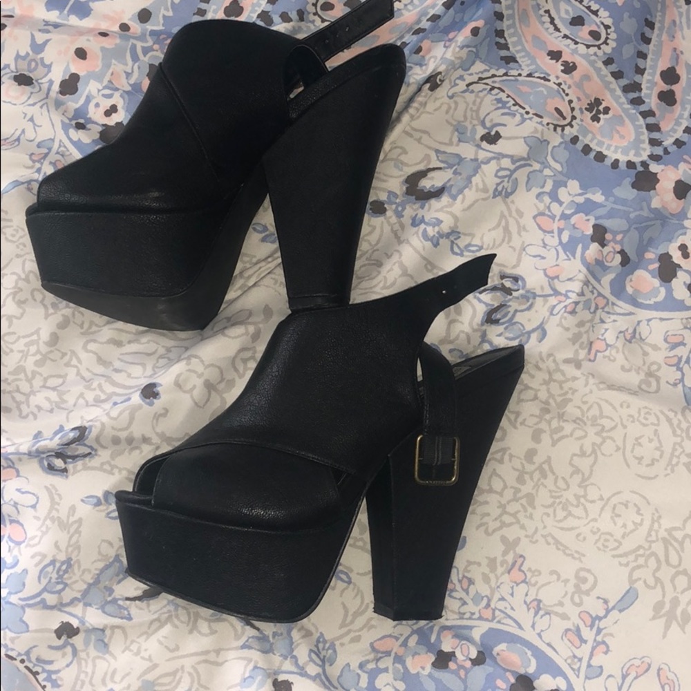 Steve Madden Chunky Heels